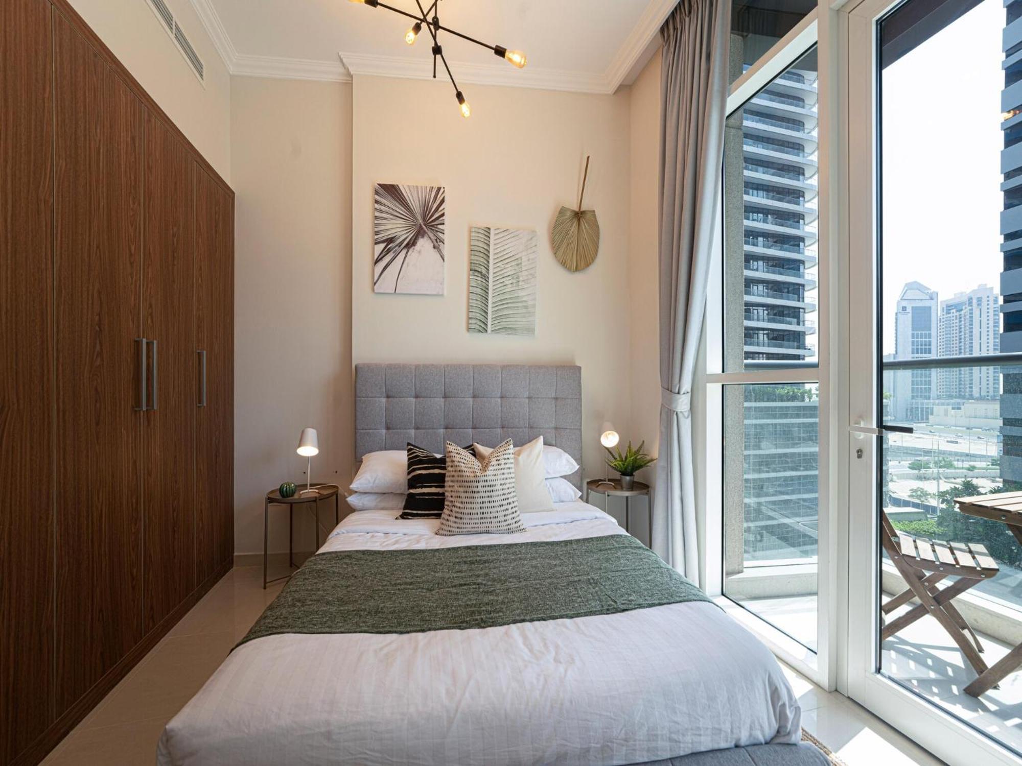 Luxe Apartments Near Dubai Mall Burj Khalifa Pool Gym Parking Exteriör bild
