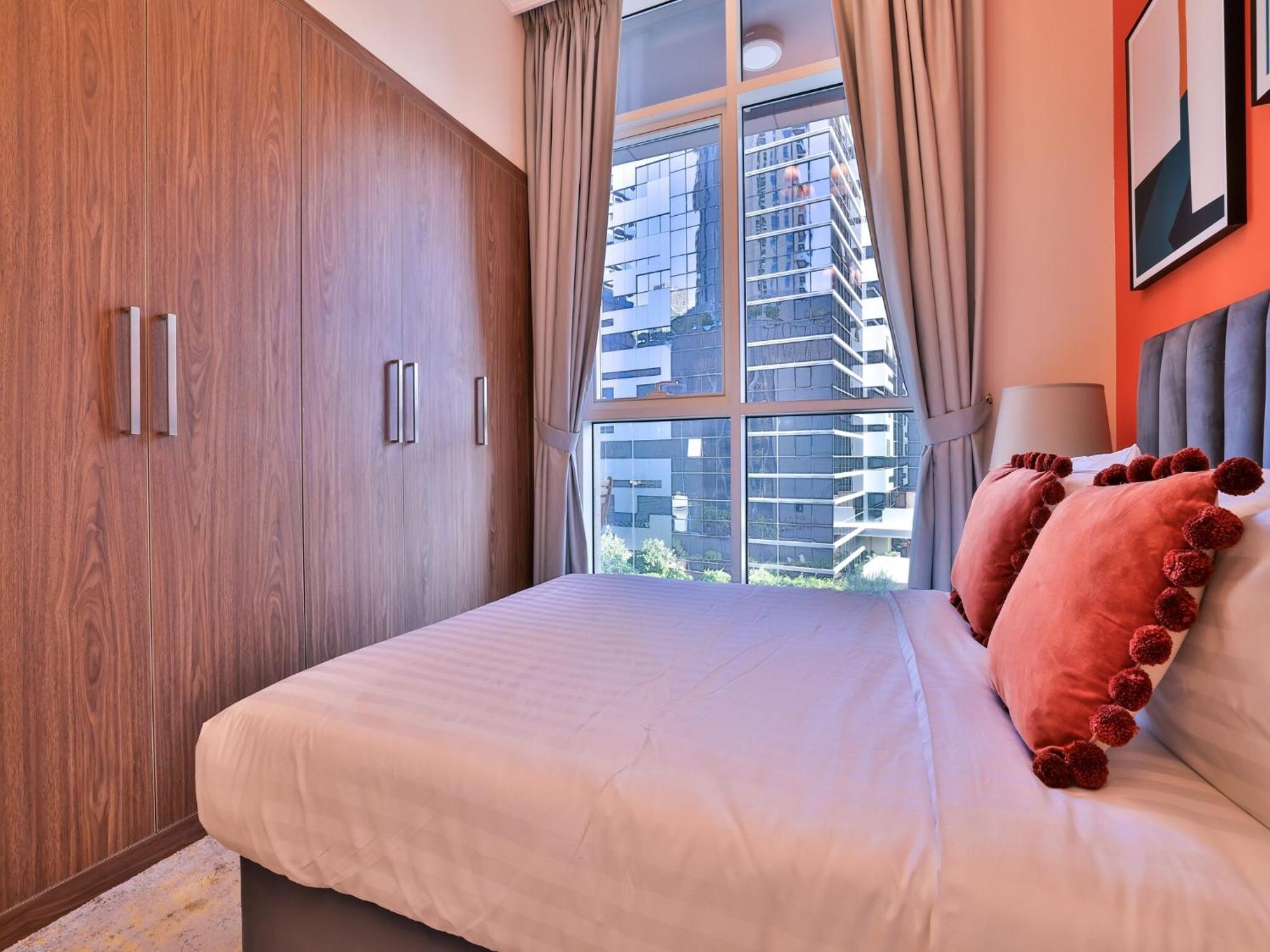 Luxe Apartments Near Dubai Mall Burj Khalifa Pool Gym Parking Exteriör bild
