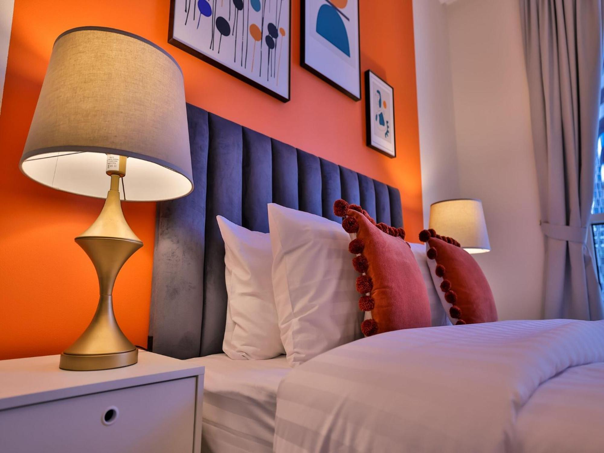 Luxe Apartments Near Dubai Mall Burj Khalifa Pool Gym Parking Exteriör bild