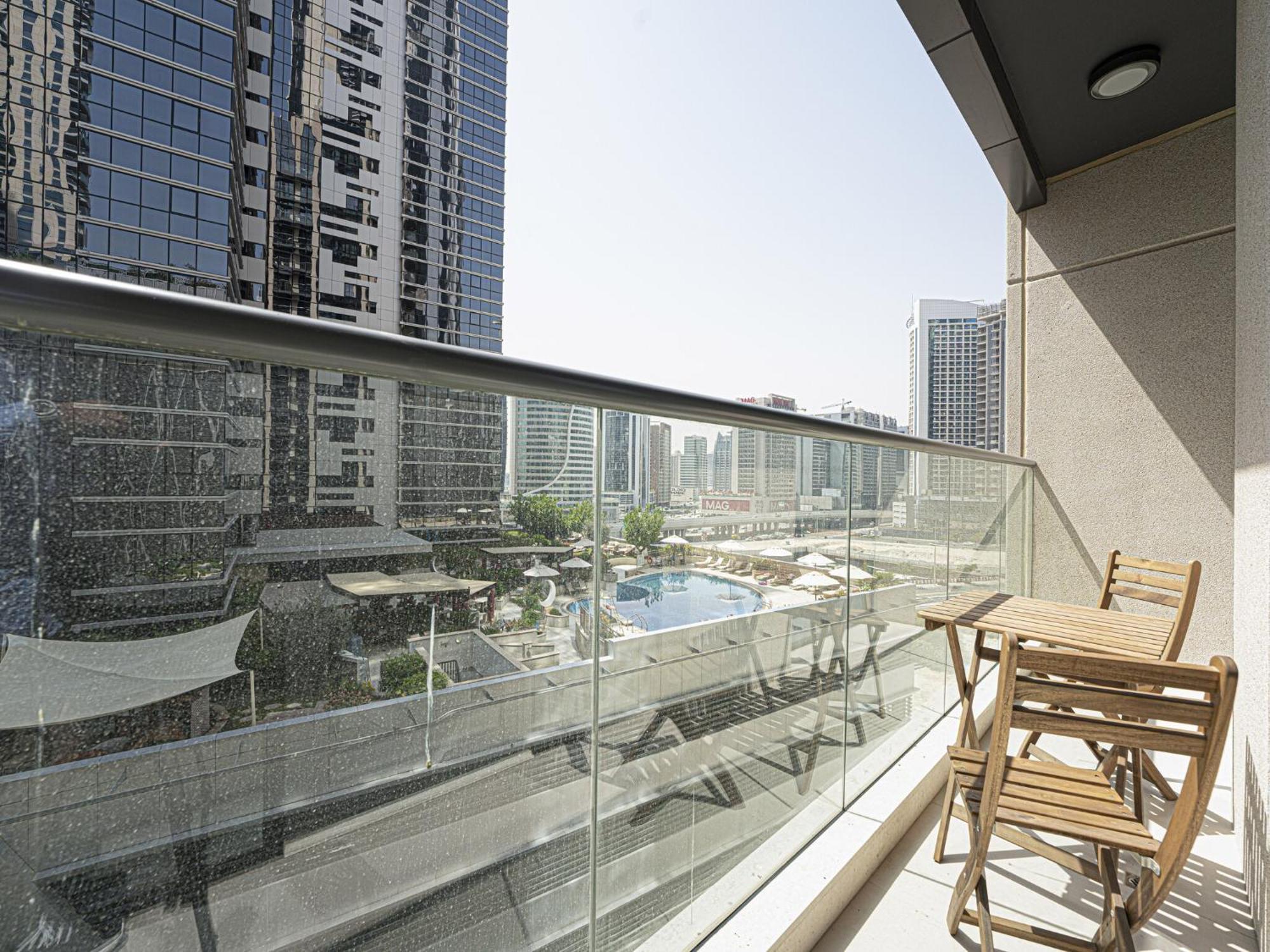 Luxe Apartments Near Dubai Mall Burj Khalifa Pool Gym Parking Exteriör bild